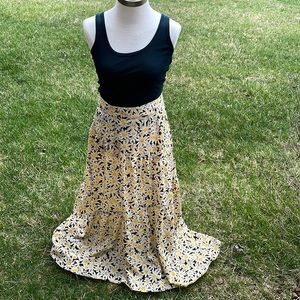 - Topshop skirt long Daisy print flowy skirt size 10